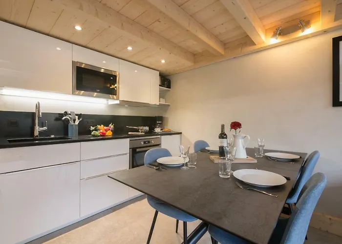 Grand Roc - Bruyeres 119 * Chamonix